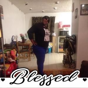 Meet your Posher, Tiffany